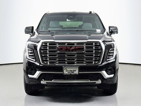 New 2026 GMC Yukon XL Denali image 2