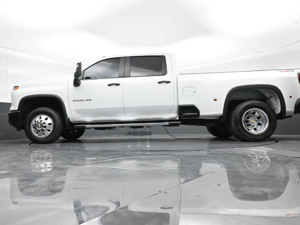 Used 2025 Chevrolet Silverado 3500 W/T AWD/4WD image 24