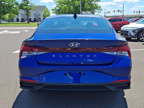 Certified 2023 Hyundai Elantra SEL FWD image 5