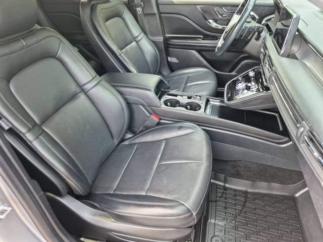 Used 2022 Lincoln Corsair AWD w/ Premium Package image 21