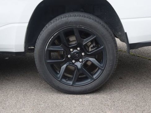 Used 2023 RAM 1500 Laramie AWD/4WD image 28