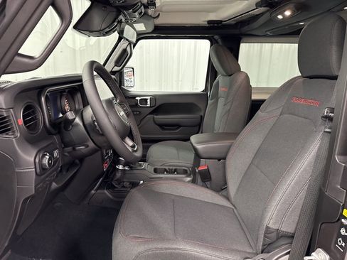 New 2025 Jeep Wrangler Rubicon w/ Convenience Group AWD/4WD image 12