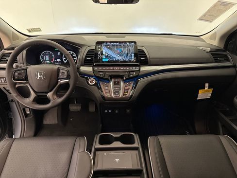 New 2026 Honda Odyssey Elite image 15