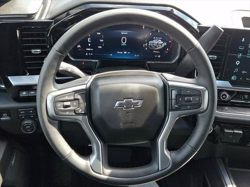 Used 2026 Chevrolet Silverado 2500 LTZ w/ LTZ Plus Package AWD/4WD image 13