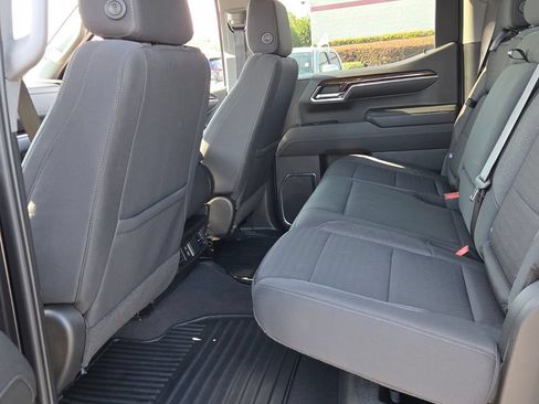 Used 2024 GMC Sierra 1500 Elevation w/ X31 Off-Road Package AWD/4WD image 8