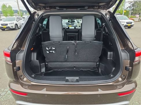 Used 2023 Mitsubishi Outlander SEL AWD/4WD image 13