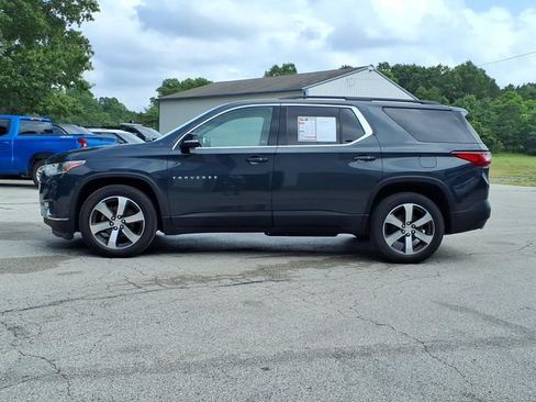 Used 2021 Chevrolet Traverse LT AWD/4WD image 4