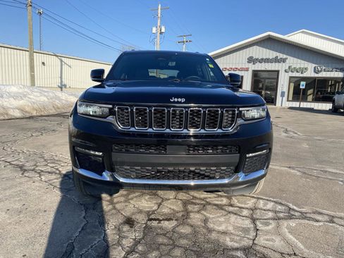 Used 2024 Jeep Grand Cherokee L Limited w/ Luxury Tech Group II image 9