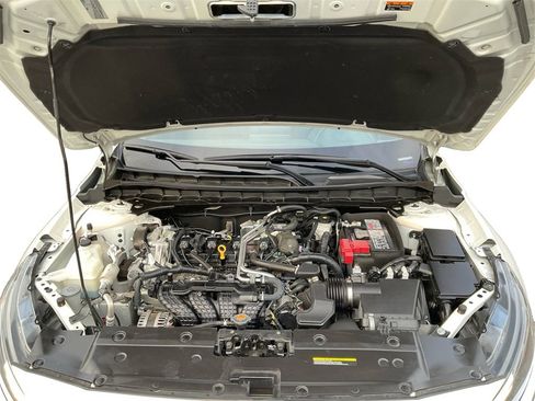 Used 2023 Nissan Altima 2.5 SV image 14