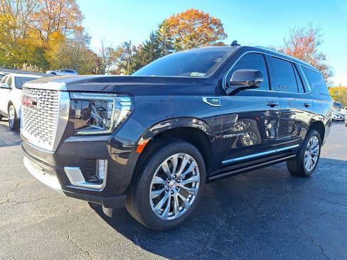 Used 2024 GMC Yukon Denali image 3