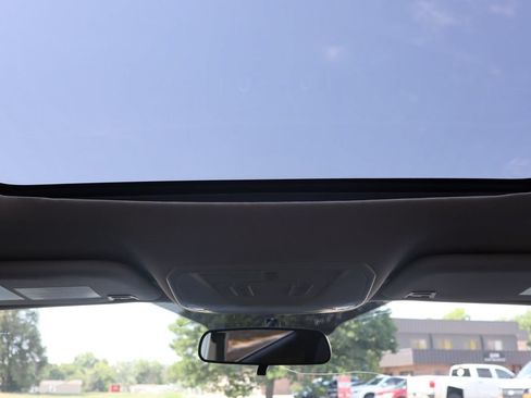 Used 2017 Ford Escape SE AWD/4WD image 28
