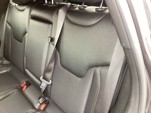 Used 2024 Jeep Compass Trailhawk image 14