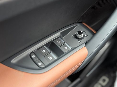 Used 2021 Audi Q5 e Premium Plus w/ Premium Plus Package image 20