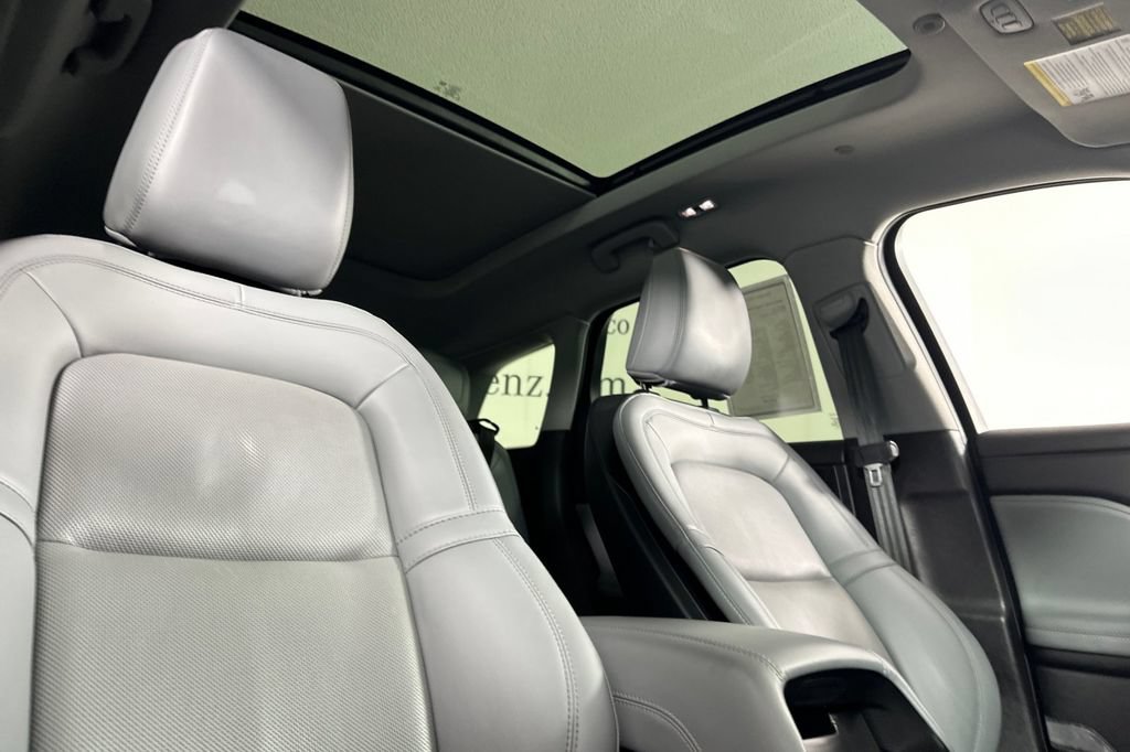Used 2022 Lincoln Corsair Grand Touring AWD/4WD image 19