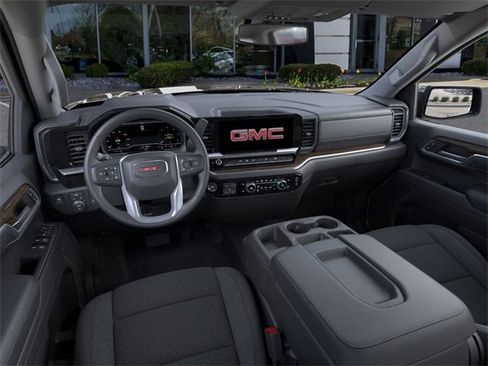 New 2026 GMC Sierra 1500 SLE image 15