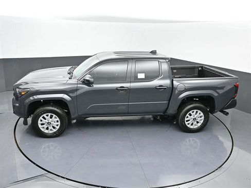 Certified 2026 Toyota Tacoma SR RWD image 78