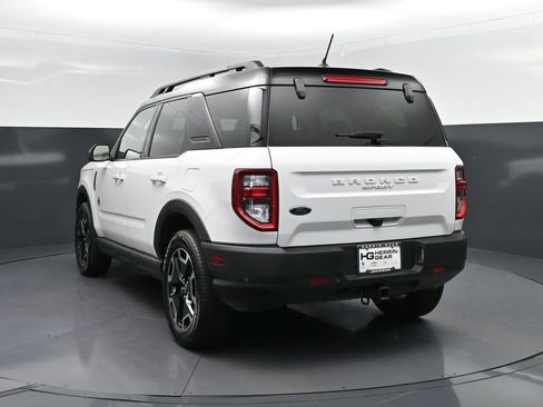Used 2022 Ford Bronco Sport Outer Banks w/ Tech Package image 5