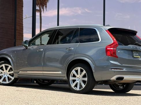 Used 2017 Volvo XC90 T8 Inscription w/ Luxury Package AWD/4WD image 8