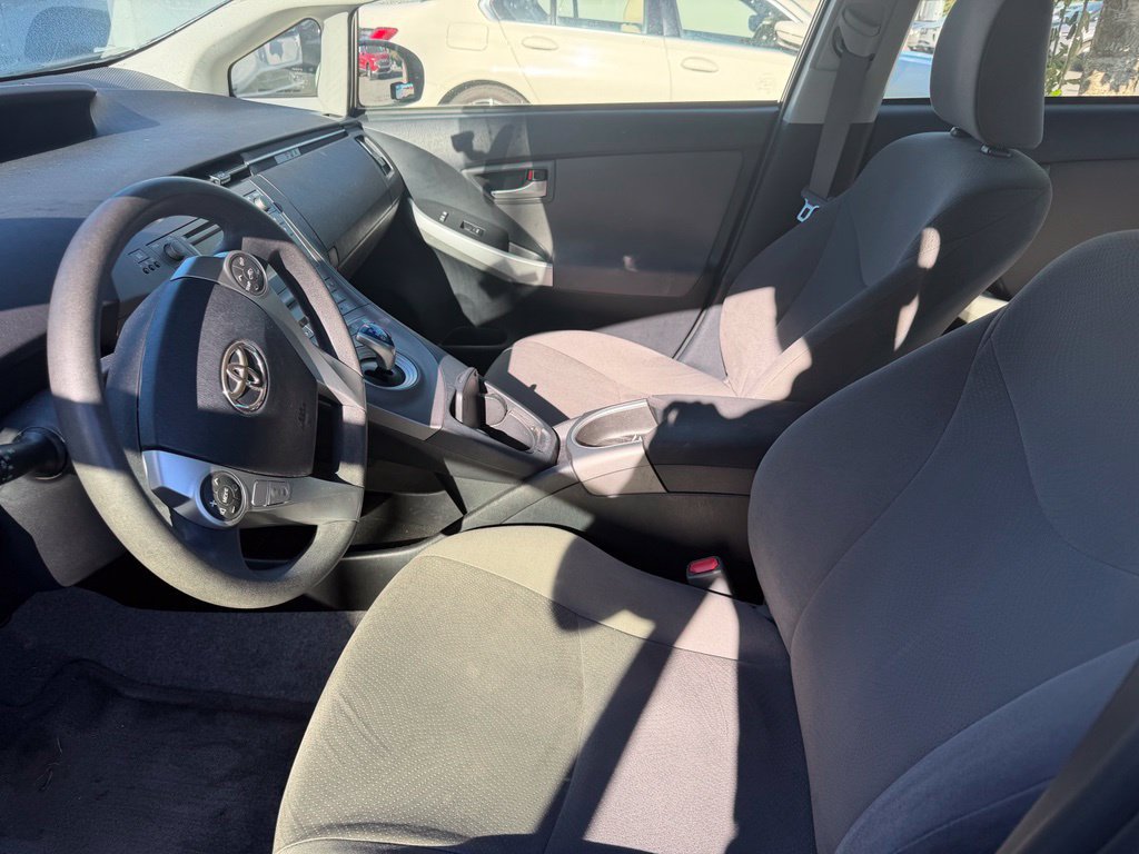 Used 2015 Toyota Prius Two FWD image 13