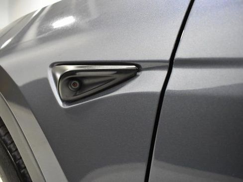 Used 2023 Tesla Model Y Long Range image 37