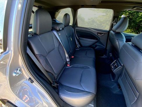 New 2025 Subaru Forester Touring image 10