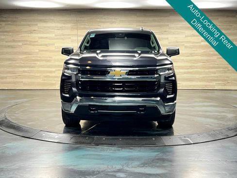 Used 2024 Chevrolet Silverado 1500 LT AWD/4WD image 9