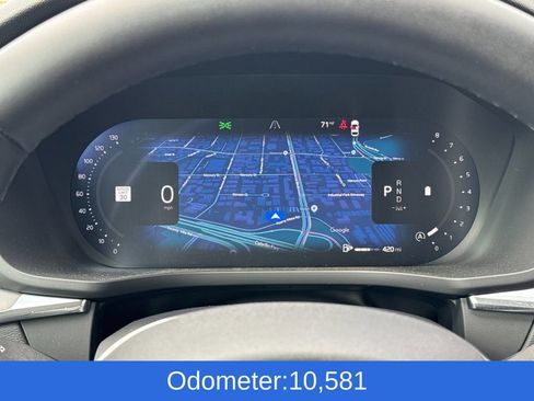 Certified 2025 Volvo XC60 B5 Core image 24