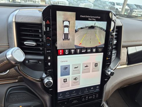 Used 2026 RAM 3500 Longhorn image 26