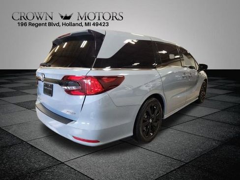 Certified 2024 Honda Odyssey Sport image 3