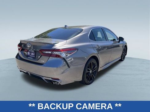 Used 2024 Toyota Camry XSE FWD image 3