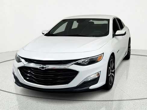 Used 2024 Chevrolet Malibu RS w/ LPO, Floor Liner Package FWD image 8
