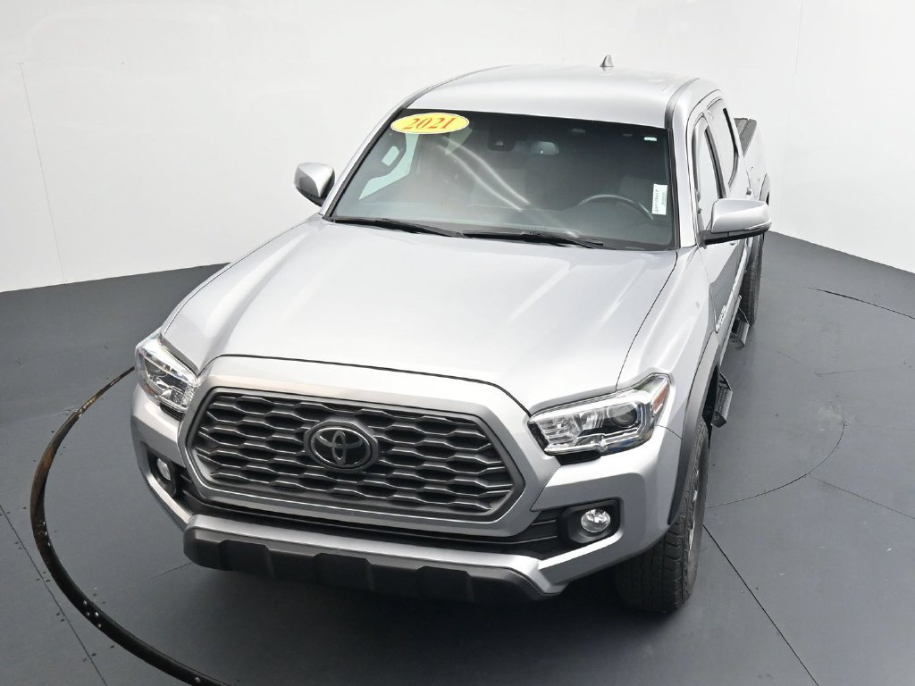 Used 2021 Toyota Tacoma TRD Off-Road AWD/4WD image 29