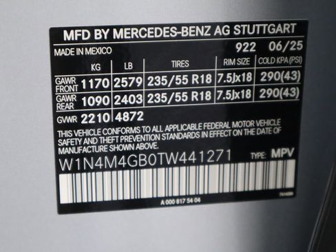 Certified 2026 Mercedes-Benz GLB 250 image 34
