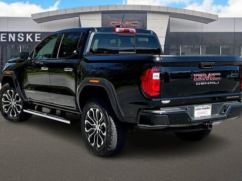New 2026 GMC Canyon Denali image 3