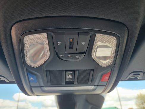 New 2026 RAM 1500 Express AWD/4WD image 26