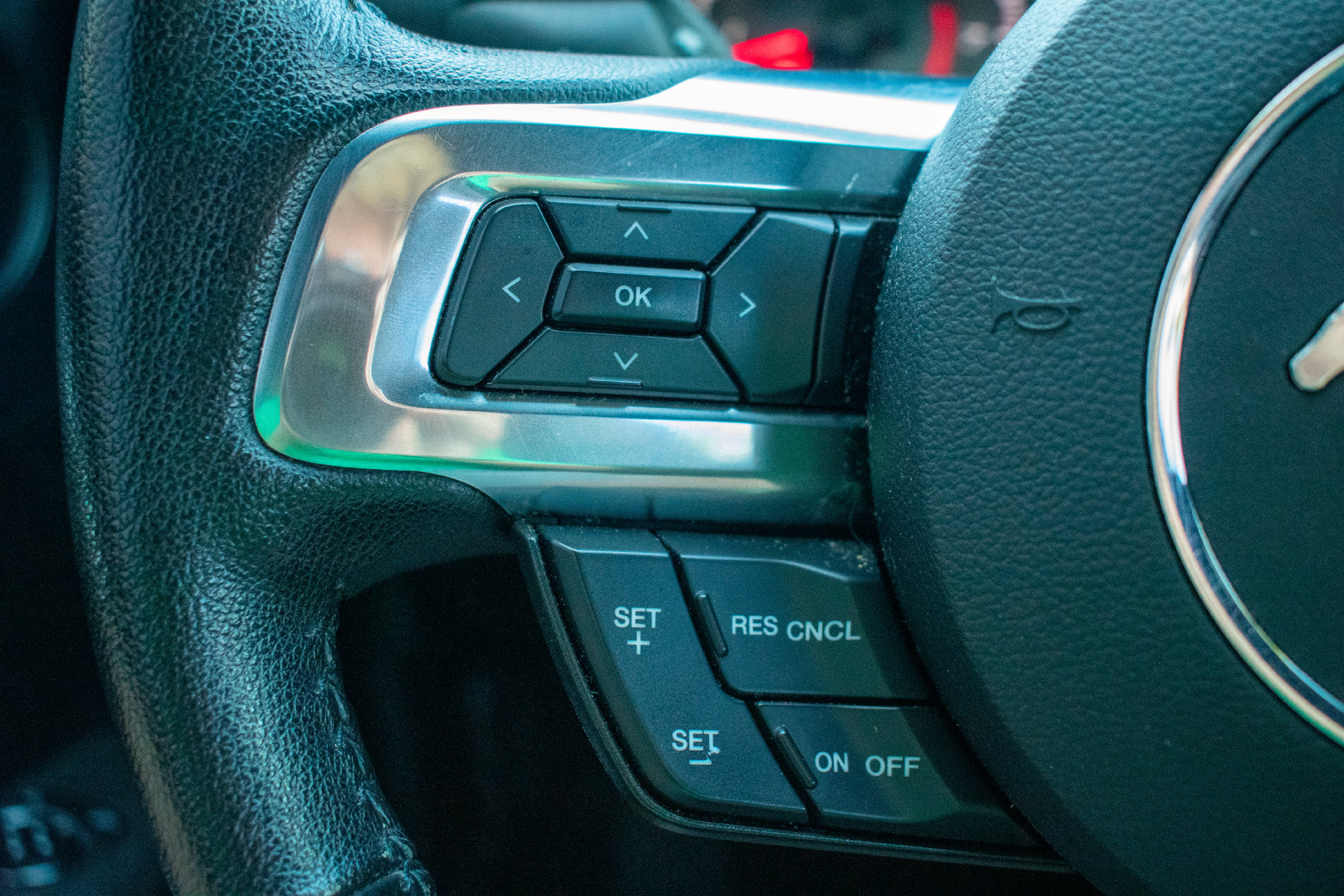 Used 2015 Ford Mustang GT RWD image 30