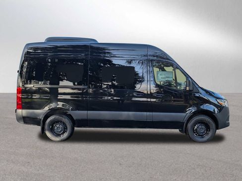 New 2025 Mercedes-Benz Sprinter 2500 image 8