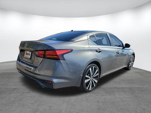 Used 2022 Nissan Altima 2.5 SR image 25