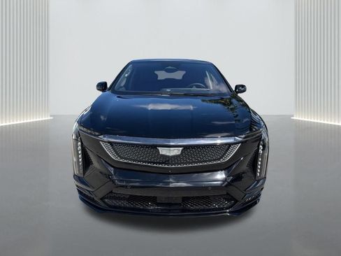 New 2026 Cadillac Optiq V image 2