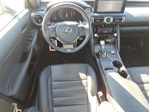 Used 2022 Lexus IS 350 F Sport image 10