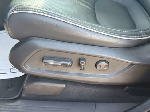 Certified 2025 Honda Pilot Elite image 27