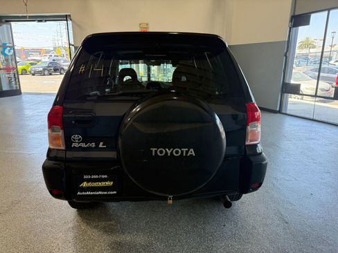 Used 2002 Toyota RAV4 2WD image 6