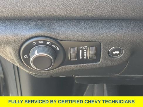 Used 2016 Chrysler 200 Limited FWD image 25