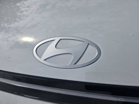 Used 2024 Hyundai Kona N Line FWD image 11