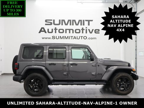 Used 2022 Jeep Wrangler Unlimited Sahara AWD/4WD image 1