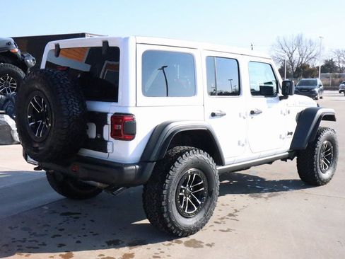 New 2026 Jeep Wrangler Unlimited Rubicon 392 w/ Quick Order Package 27X Moab AWD/4WD image 21