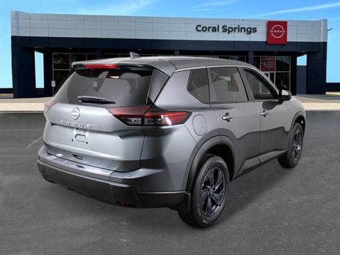 New 2026 Nissan Rogue SV FWD image 5