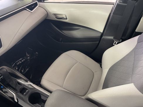 Used 2022 Toyota Corolla LE w/ Carpet Mat Package (TMS) FWD image 23