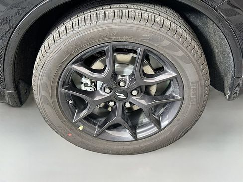 New 2026 Dodge Durango GT image 9