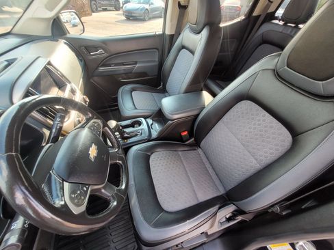 Used 2020 Chevrolet Colorado Z71 AWD/4WD image 15